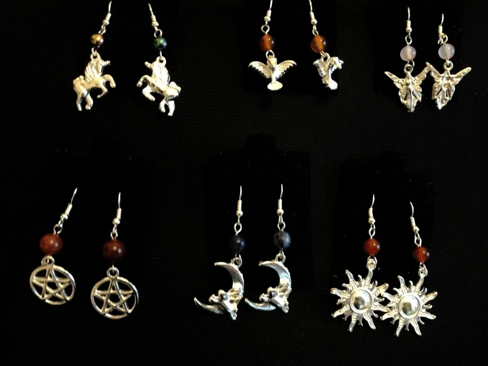 Jewellery/Earrings.gif